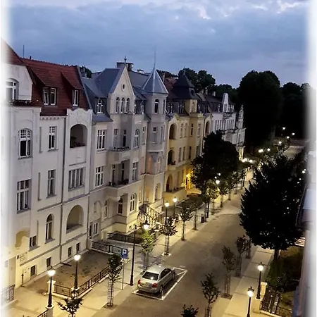 Lägenhet Visit Baltic- Holdu Pruskiego Świnoujście